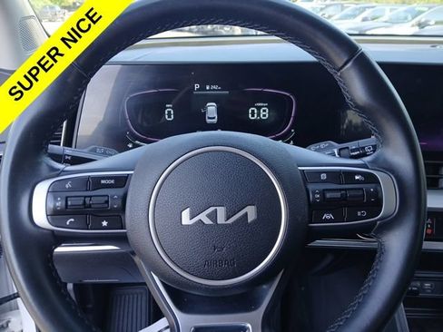 Used 2023 Kia Sportage EX FWD image 31