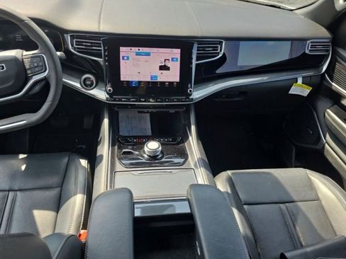 Used 2022 Jeep Wagoneer Series I w/ Convenience Group I image 3