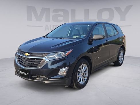Used 2020 Chevrolet Equinox LS FWD image 1