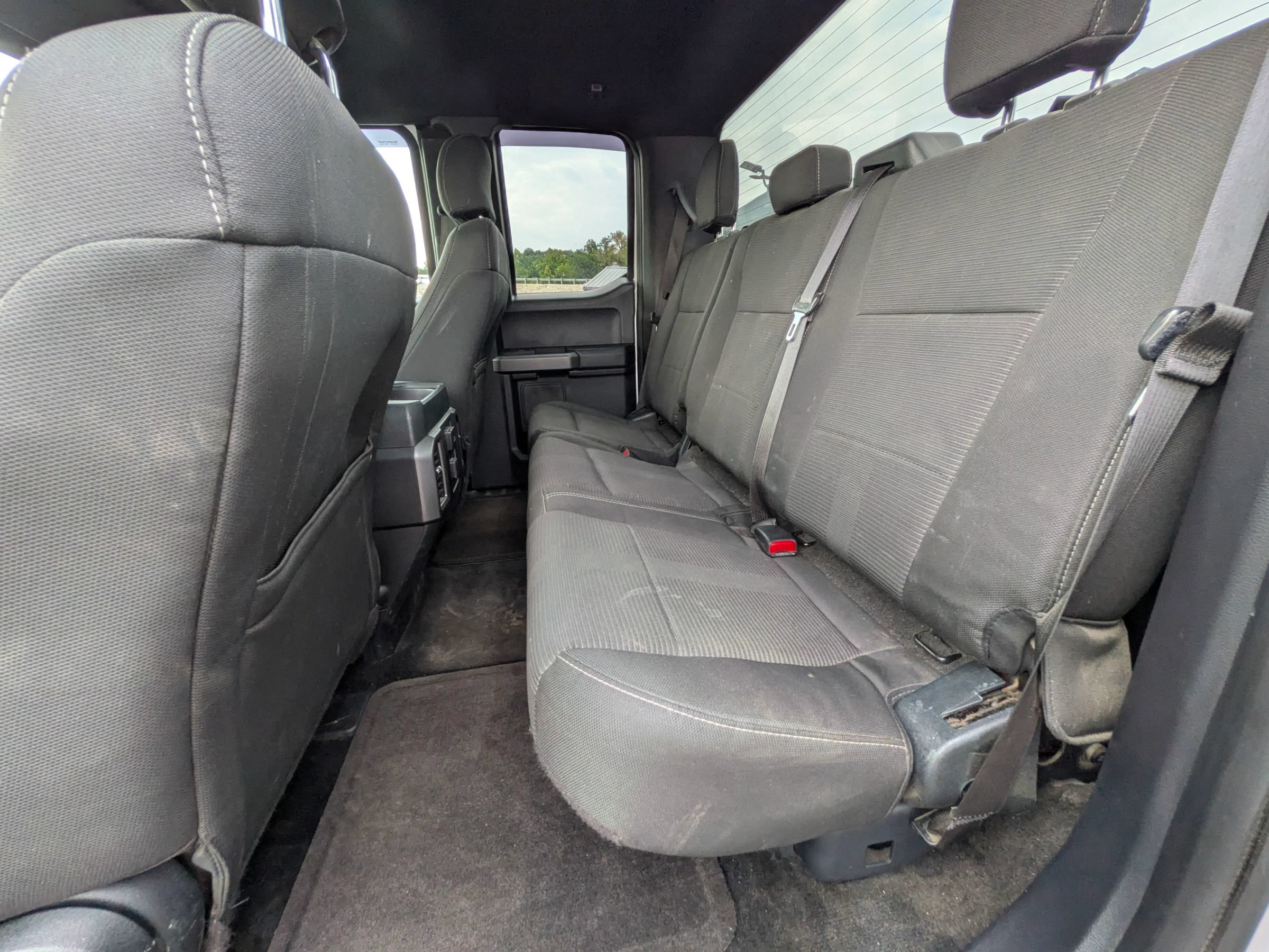 Used 2015 Ford F150 XLT w/ Equipment Group 301A Mid AWD/4WD image 31