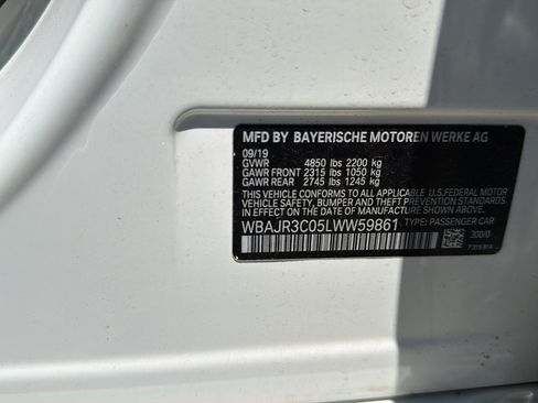Used 2020 BMW 530i w/ Convenience Package RWD image 35