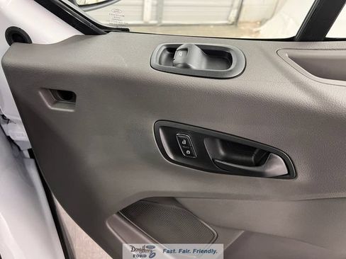 New 2026 Ford Transit 250 148 Medium Roof w/ Load Area Protection Package RWD image 38