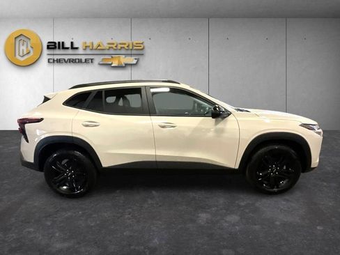 New 2026 Chevrolet Trax ACTIV w/ Driver Confidence Package FWD image 10