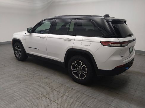 Used 2022 Jeep Grand Cherokee Trailhawk AWD/4WD image 3
