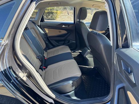 Used 2019 Volkswagen Jetta SEL Premium image 13