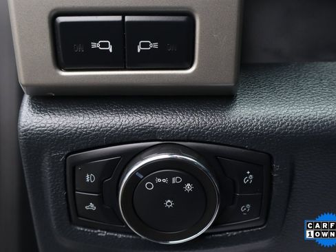 Used 2022 Ford F350 Lariat w/ Black Appearance Package image 19