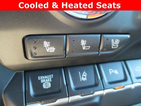 Used 2021 GMC Sierra 2500 Denali w/ Denali Ultimate Package image 18