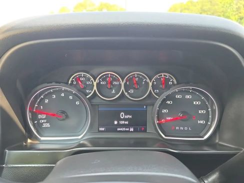Used 2020 Chevrolet Silverado 1500 LT Trail Boss AWD/4WD image 25
