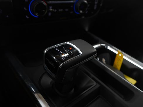 Used 2025 Chevrolet Silverado 1500 High Country image 25