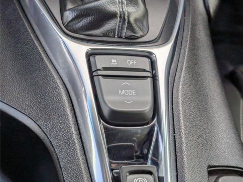 Used 2019 Chevrolet Camaro LS image 23