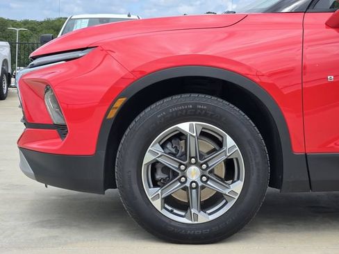 Used 2024 Chevrolet Blazer LT FWD image 10