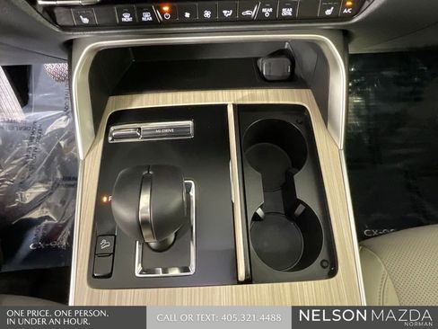 Certified 2025 MAZDA CX-90 3.3 Turbo w/ Preferred Package image 36