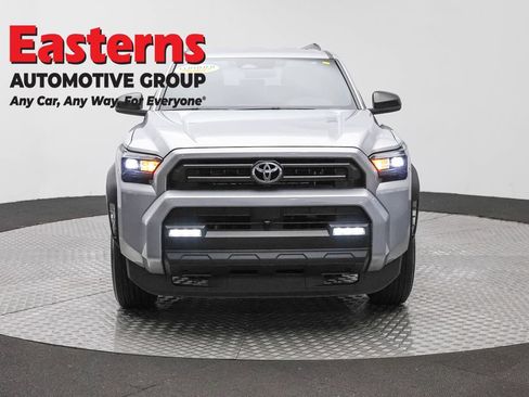 Used 2025 Toyota 4Runner SR5 AWD/4WD image 2