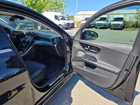 Used 2025 Mercedes-Benz C 300 Sedan image 12
