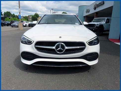 Used 2024 Mercedes-Benz C 300 Sedan image 3