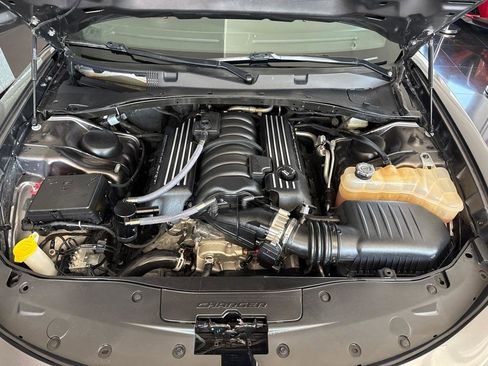 Used 2022 Dodge Charger Scat Pack RWD image 38