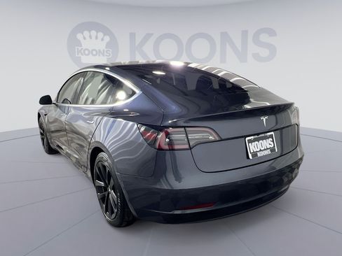 Used 2018 Tesla Model 3 Long Range image 4