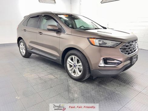 Used 2019 Ford Edge SEL w/ Equipment Group 201A FWD image 5
