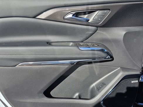 New 2026 Chevrolet Traverse High Country image 12