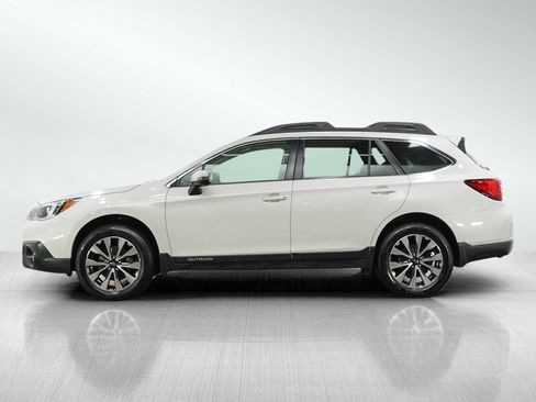 Used 2016 Subaru Outback 2.5i Limited AWD/4WD image 2