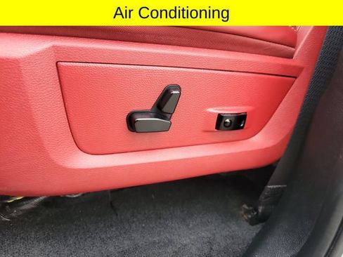 Used 2017 RAM 1500 Rebel w/ Luxury Group AWD/4WD image 23