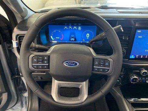 New 2026 Ford F250 Lariat w/ Black Appearance Package image 21