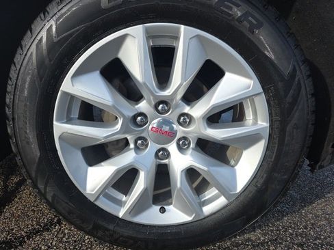 Used 2019 GMC Sierra 1500 SLT w/ SLT Premium Package image 8