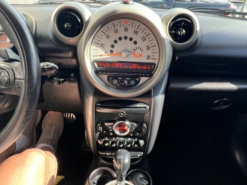 Used 2011 MINI Cooper Countryman S image 10