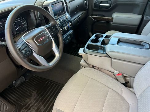Used 2020 GMC Sierra 1500 Elevation w/ Elevation Value Package AWD/4WD image 12