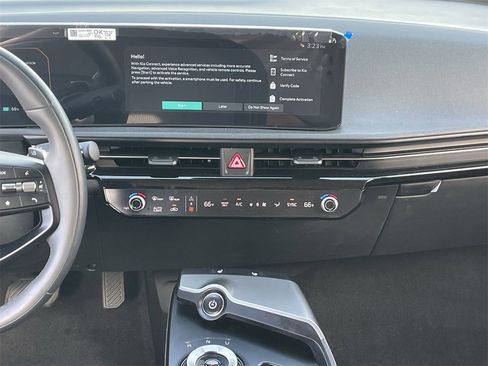 Certified 2025 Kia EV6 Light image 14