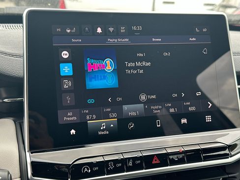 New 2026 Jeep Compass Limited image 16