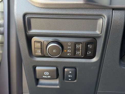 New 2025 Ford F150 Lariat w/ Equipment Group 501A Mid image 23