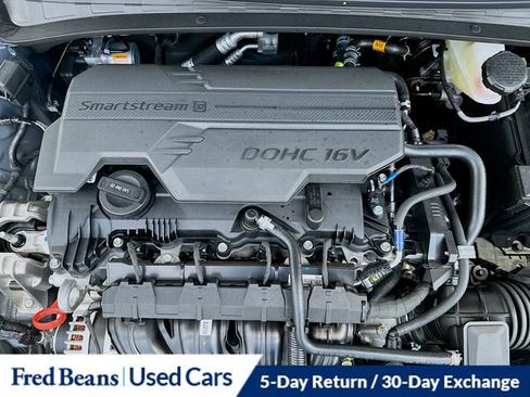 Used 2024 Hyundai Elantra SEL w/ Convenience Package image 22