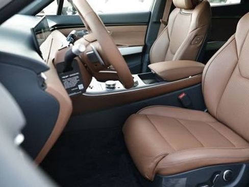 New 2026 Genesis GV70 2.5T Advanced image 22