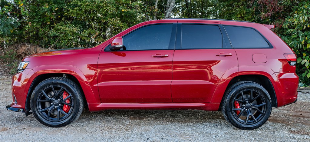 Used 2020 Jeep Grand Cherokee SRT AWD/4WD image 2