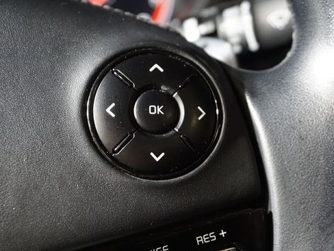 Used 2016 Kia K900 Luxury RWD image 12