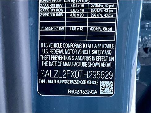 Used 2026 Land Rover Range Rover Evoque Dynamic SE image 31