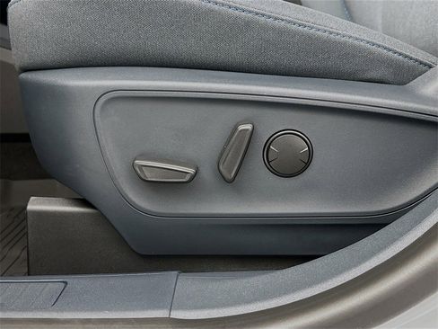 New 2026 Ford Maverick XLT w/ XLT Luxury Package image 19