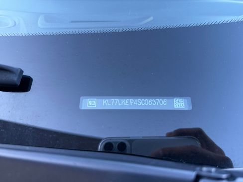 Used 2025 Chevrolet Trax ACTIV w/ Driver Confidence Package image 25