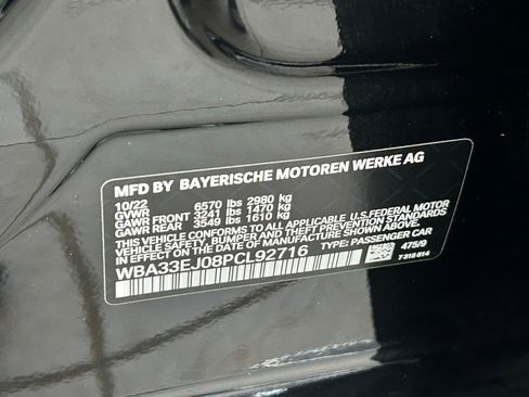 Used 2023 BMW 760i xDrive image 30