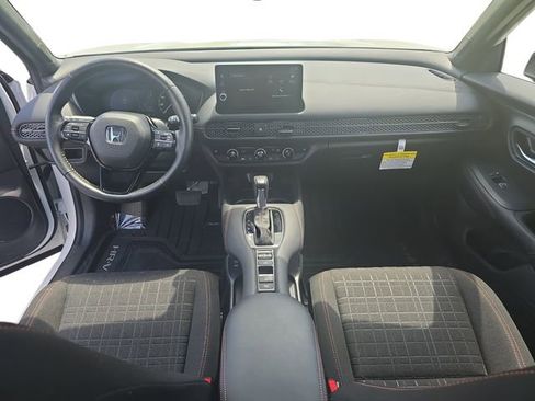 Used 2026 Honda HR-V Sport image 9