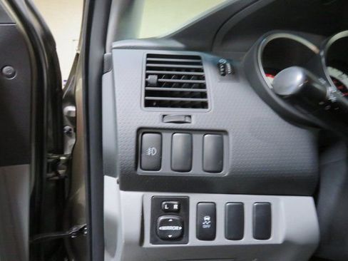 Used 2012 Toyota Tacoma PreRunner image 65