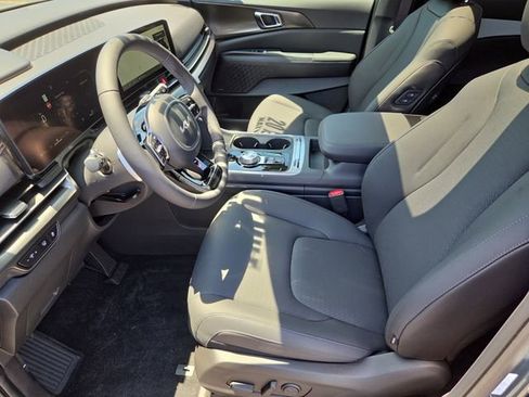 New 2026 Kia Carnival SX Prestige FWD image 5