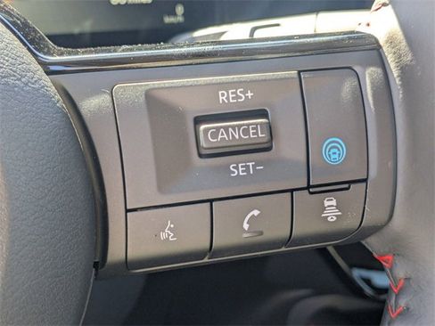 New 2026 Nissan Kicks SR w/ Illumination Package image 18