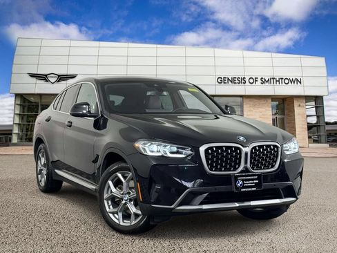 Used 2024 BMW X4 xDrive30i w/ Parking Assistance Package AWD/4WD image 1