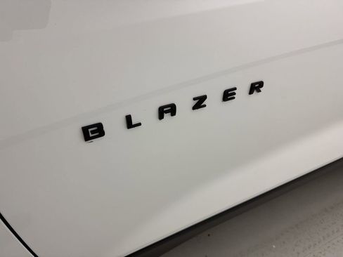 Used 2024 Chevrolet Blazer LT w/ Convenience Package image 14