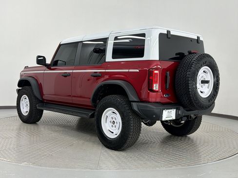 Used 2025 Ford Bronco Heritage Edition AWD/4WD image 3