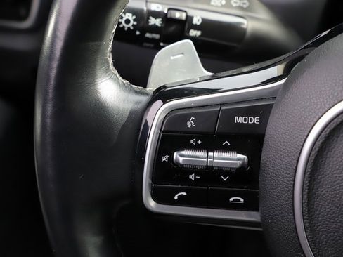 Used 2023 Kia Sorento SX image 28