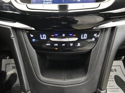 Used 2023 Cadillac XT6 Sport w/ Technology Package AWD/4WD image 25
