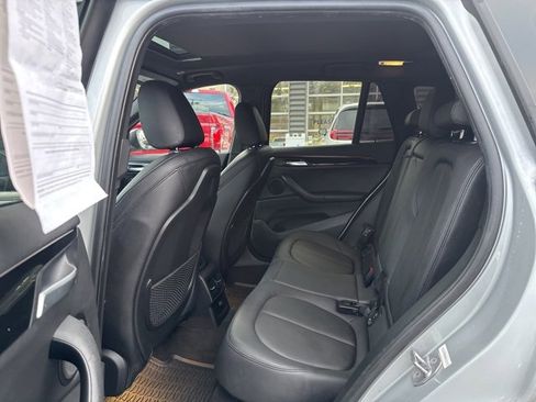 Used 2017 BMW X1 xDrive28i image 19